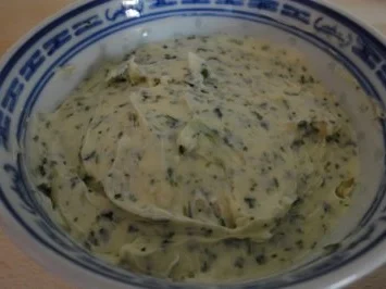 Rezept: Meine Knoblauch-Kräuter-Butter Meine Knoblauch-Kräuter-Butter - Rezept