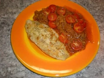 Rezept: Rotbarsch mit Tomatenzwiebeln Rotbarsch mit Tomatenzwiebeln - Rezept