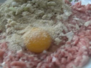 Rezept: Majoran-Klöschen Bild Nr. 2 Majoran-Klöschen - Rezept - Bild Nr. 2