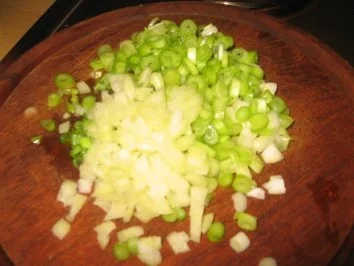 Brotzeit/Snack: Frühlingszwiebel-Käse-Creme - Rezept - Bild Nr. 3