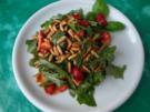 Erdbeeren mit Rucola (Erdbeeren für die Erdbeere, grins ;o)) - Rezept
