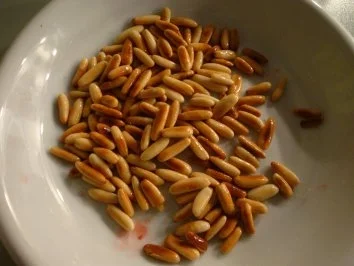 Rezept: Erdbeeren mit Rucola (Erdbeeren für die Erdbeere, grins ;o)) Bild Nr. 12 Erdbeeren mit Rucola (Erdbeeren für die Erdbeere, grins ;o)) - Rezept - Bild Nr. 12