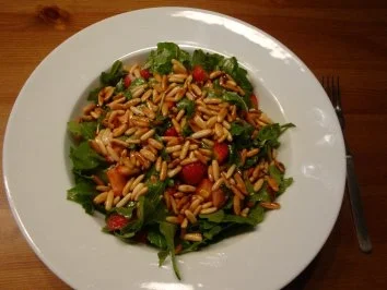 Rezept: Erdbeeren mit Rucola (Erdbeeren für die Erdbeere, grins ;o)) Bild Nr. 13 Erdbeeren mit Rucola (Erdbeeren für die Erdbeere, grins ;o)) - Rezept - Bild Nr. 13