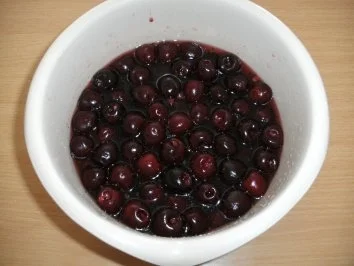 Beilage: Vanille-Kirschen,  süß-sauer - Rezept