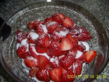 Waffeln mit Erdbeeren - Rezept