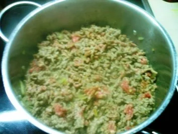 Rezept: Makkaroniauflauf " mal anders" Bild Nr. 4 Makkaroniauflauf " mal anders" - Rezept - Bild Nr. 4