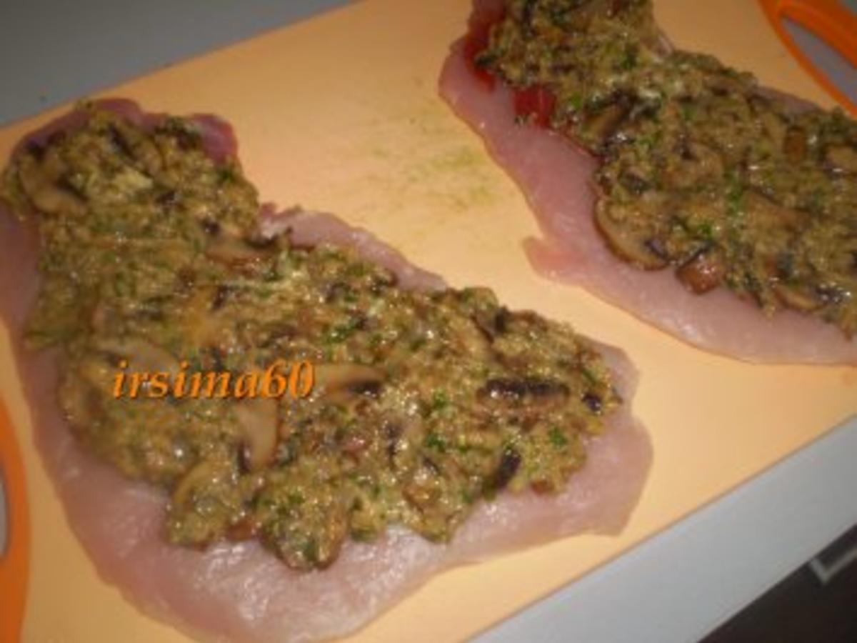 Schweinerouladen mit feiner Pilzfüllung - einfach - 84 kcal/100g