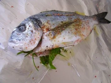 Kräuterdorade an Bulgur-Salat - Rezept - Bild Nr. 2