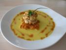 Jakobsmuscheln-Safran-Crumble mit Karotten-Confit und Orangenblüten-Laksa - Rezept