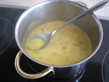 Jakobsmuscheln-Safran-Crumble mit Karotten-Confit und Orangenblüten-Laksa - Rezept - Bild Nr. 6