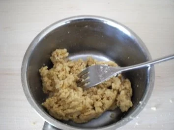 Jakobsmuscheln-Safran-Crumble mit Karotten-Confit und Orangenblüten-Laksa - Rezept - Bild Nr. 11