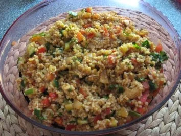Rezept: Bulgur-Gemüsesalat Bulgur-Gemüsesalat - Rezept