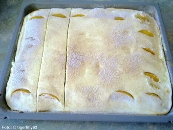 Rezept: Pfirsich-Blechkuchen Pfirsich-Blechkuchen - Rezept