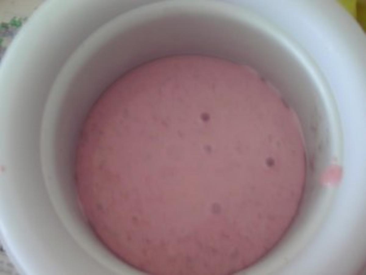 Joghurt-Kirsch -Eis - Rezept - Bild Nr. 3