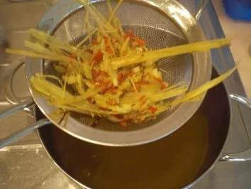 Flusskrebs-Maultaschen in der Zitronengrassuppe - Rezept - Bild Nr. 5