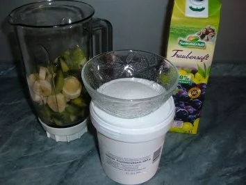 Eis- Kiwi-Banane-Traubensaft - Rezept - Bild Nr. 2