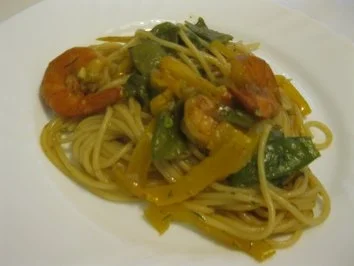 Rezept: Sommergericht - mit Teigwaren, Gemüse und Scampis Sommergericht - mit Teigwaren, Gemüse und Scampis - Rezept