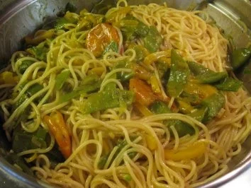 Rezept: Sommergericht - mit Teigwaren, Gemüse und Scampis Bild Nr. 5 Sommergericht - mit Teigwaren, Gemüse und Scampis - Rezept - Bild Nr. 5