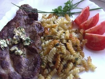 Rezept: Kräuternudeln Kräuternudeln - Rezept