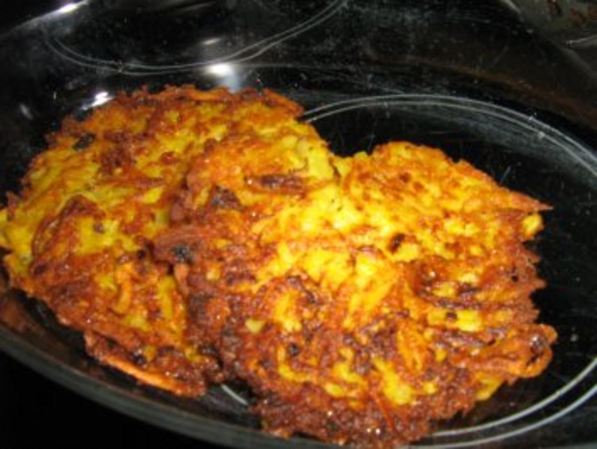 Kartoffel-Karotten-Puffer mit Apfelmus - Rezept - Bild Nr. 6