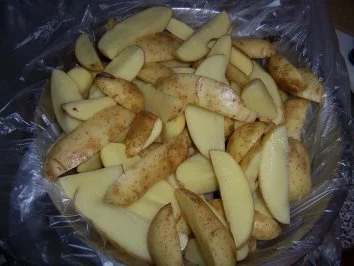 Rezept: Kartoffelspalten - Potatoe-Wedges mit Pizzawürz Bild Nr. 4 Kartoffelspalten - Potatoe-Wedges mit Pizzawürz - Rezept - Bild Nr. 4