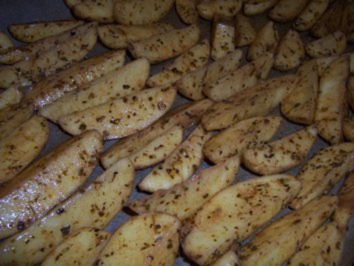 Kartoffelspalten - Potatoe-Wedges mit Pizzawürz - Rezept - Bild Nr. 6