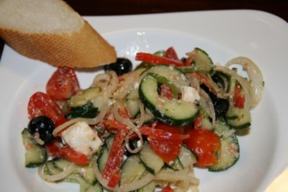 Vorspeise: Griechischer Sommer-Salat - Rezept
