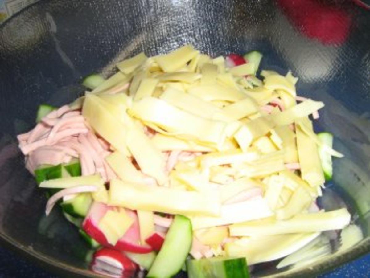 Käse-Wurst-Salat - Rezept - Bild Nr. 3