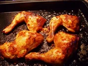 Hähnchenkeulen mit Chillimarinade - Rezept