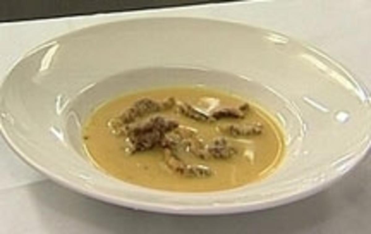 Batatensuppe mit Crispy Ente - Rezept