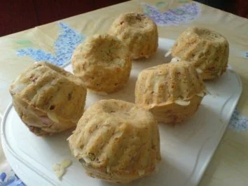 Gugelhupf mit Tomaten und Basilikum - Rezept - Bild Nr. 2