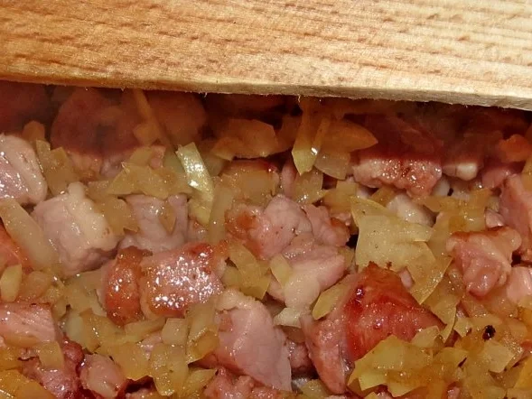 Rezept: Bratkartoffeln mit Speck und Zwiebeln Bild Nr. 5 Bratkartoffeln mit Speck und Zwiebeln - Rezept - Bild Nr. 5