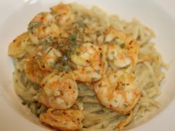 Rezept: Nudeln: Spaghetti mit Zitronensoße und Gambas Nudeln: Spaghetti mit Zitronensoße und Gambas - Rezept