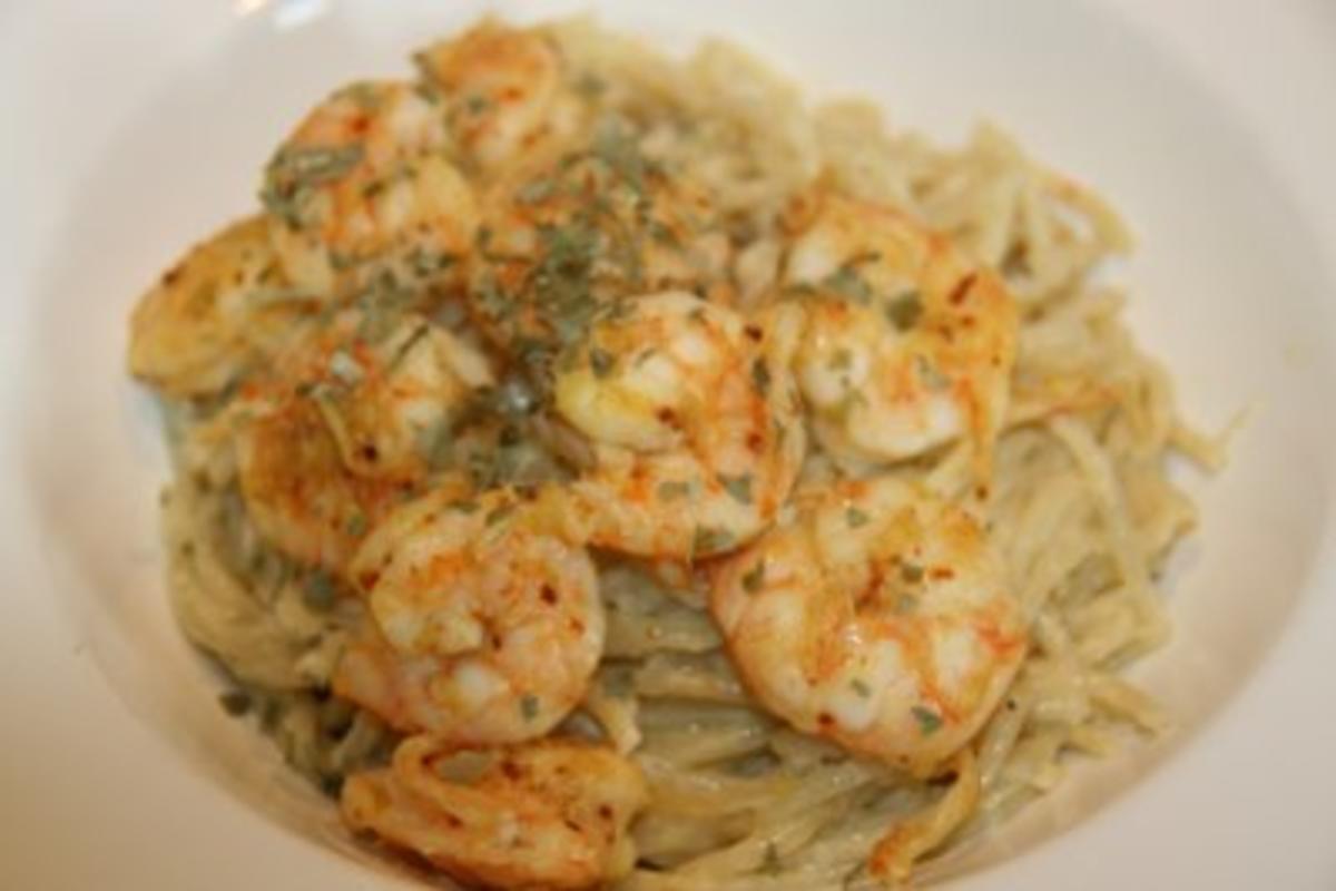 Bilder für Nudeln: Spaghetti mit Zitronensoße und Gambas - Rezept