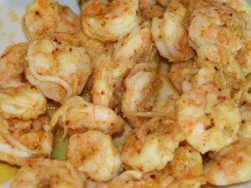 Rezept: Nudeln: Spaghetti mit Zitronensoße und Gambas Bild Nr. 5 Nudeln: Spaghetti mit Zitronensoße und Gambas - Rezept - Bild Nr. 5