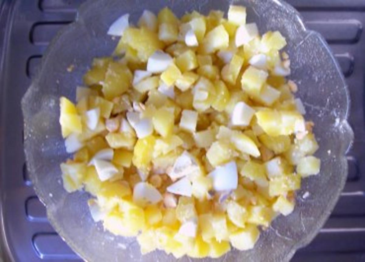 Salat: Kartoffel-Eier-Salat - Rezept - Bild Nr. 2