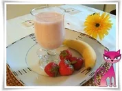 Getränke: Banane - Erdbeeren - Fruchtshake - Rezept