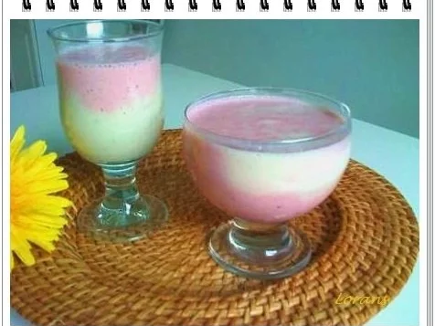 Getränke: Banane - Himbeeren - Fruchtshake - Rezept