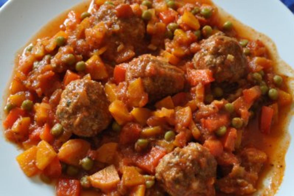 Albondigas con salsa - Rezept - Bild Nr. 3