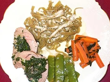 Schweinefilet gefüllt mit Blattspinat und Gorgonzola - Rezept