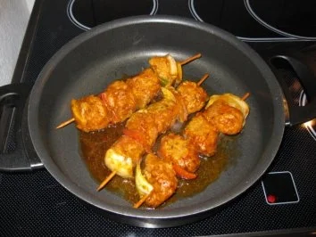 Angeschärfte Pasta mit Hackspießchen - Rezept - Bild Nr. 2