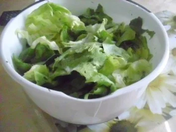 Rezept: Rührei auf Brot mit Blattsalat Bild Nr. 2 Rührei auf Brot mit Blattsalat - Rezept - Bild Nr. 2