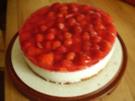 Erdbeertorte mit Hollunderblütenquark - Rezept