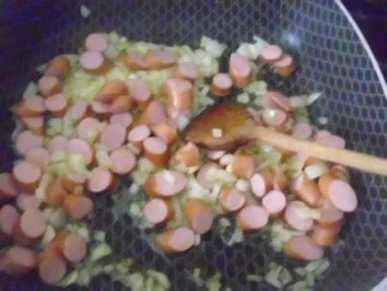 Rezept: Wienerpfanne mit kleinen Nudeln Bild Nr. 3 Wienerpfanne mit kleinen Nudeln - Rezept - Bild Nr. 3