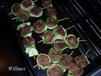Grillen: Gegrillte Hack-Zucchini-Spieße - Rezept - Bild Nr. 7