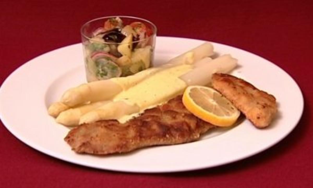 Kalbsschnitzel mit Bio-Spargel und Kartoffel-Gurkensalat (Eric Langner)
- Rezept Gesendet von Das perfekte Promi Dinner