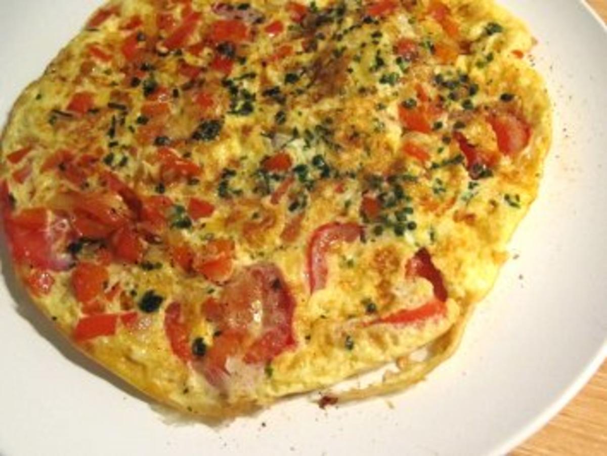 schnelles Omelette mit Tomate und Paprika - Rezept