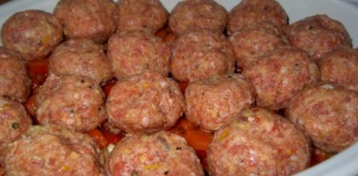 Ofenhackbällchen auf Orangentomaten - Rezept - Bild Nr. 6
