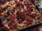 Sommerlicher Beerenkuchen mit Amarettinisahne - Rezept