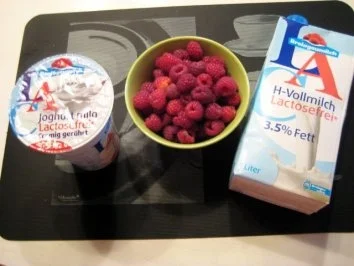 Rezept: Joghurtdrink mit Himbeeren Lactosefrei Bild Nr. 2 Joghurtdrink mit Himbeeren Lactosefrei - Rezept - Bild Nr. 2